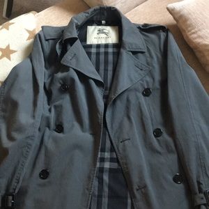 Burberry mans Trenchcoat